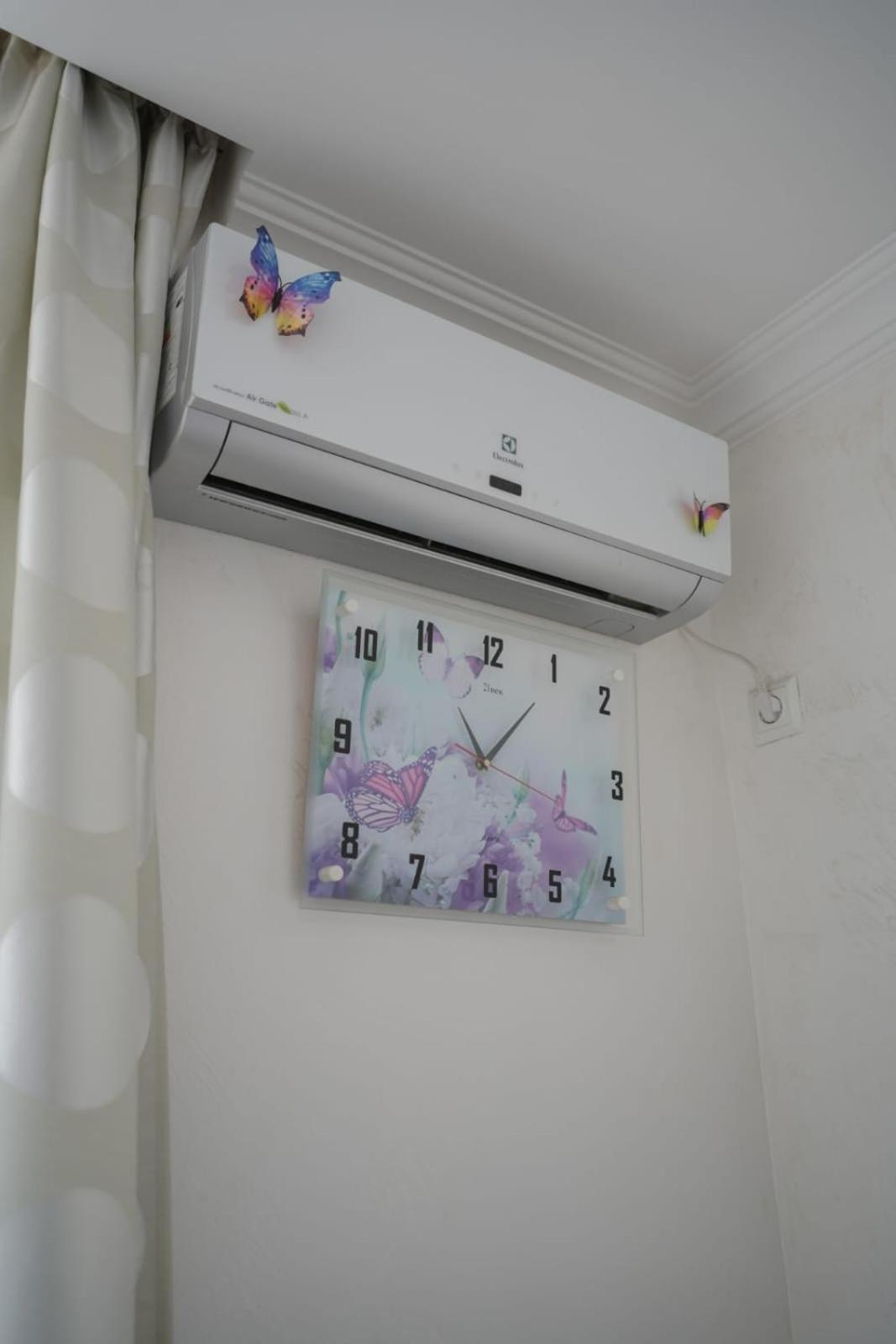 Apartment Orbi Dado Batumi Bagian luar foto