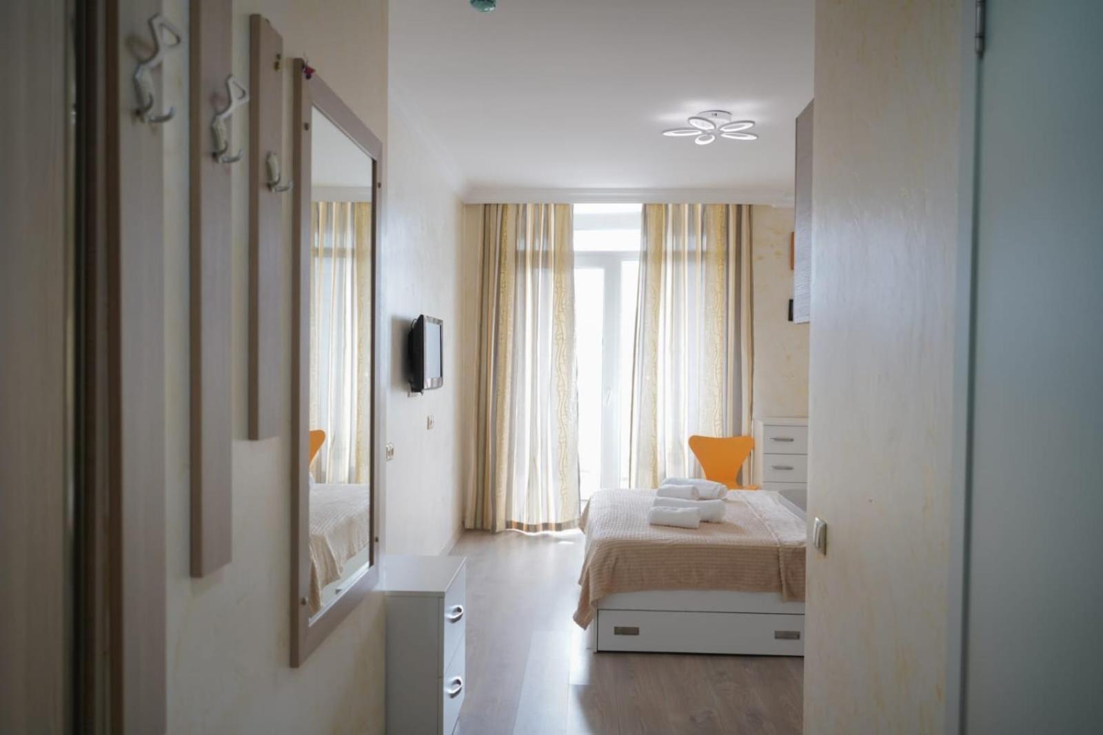 Apartment Orbi Dado Batumi Bagian luar foto