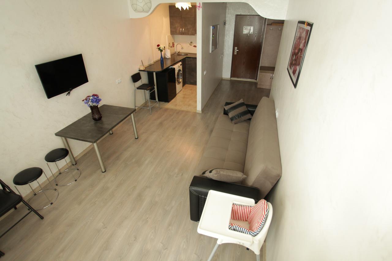 Apartment Orbi Dado Batumi Bagian luar foto